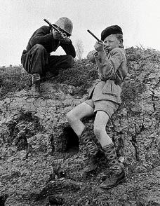 boys-playing-war-games